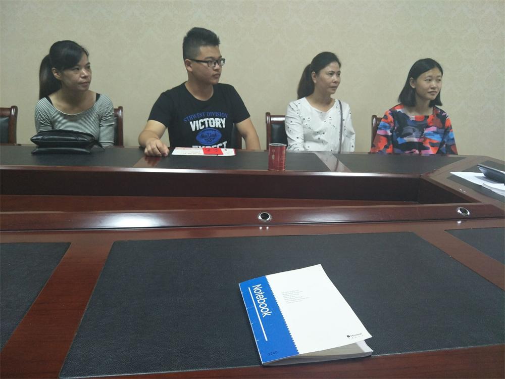 福建易順建筑工程有限公司2017年第一屆：“金秋助學，學子圓夢，誠信你我，感恩社會”