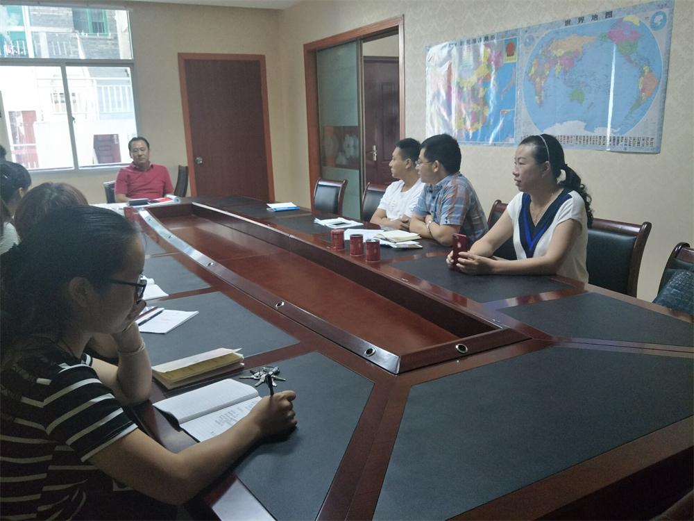 福建易順建筑工程有限公司2017年第一屆：“金秋助學，學子圓夢，誠信你我，感恩社會”